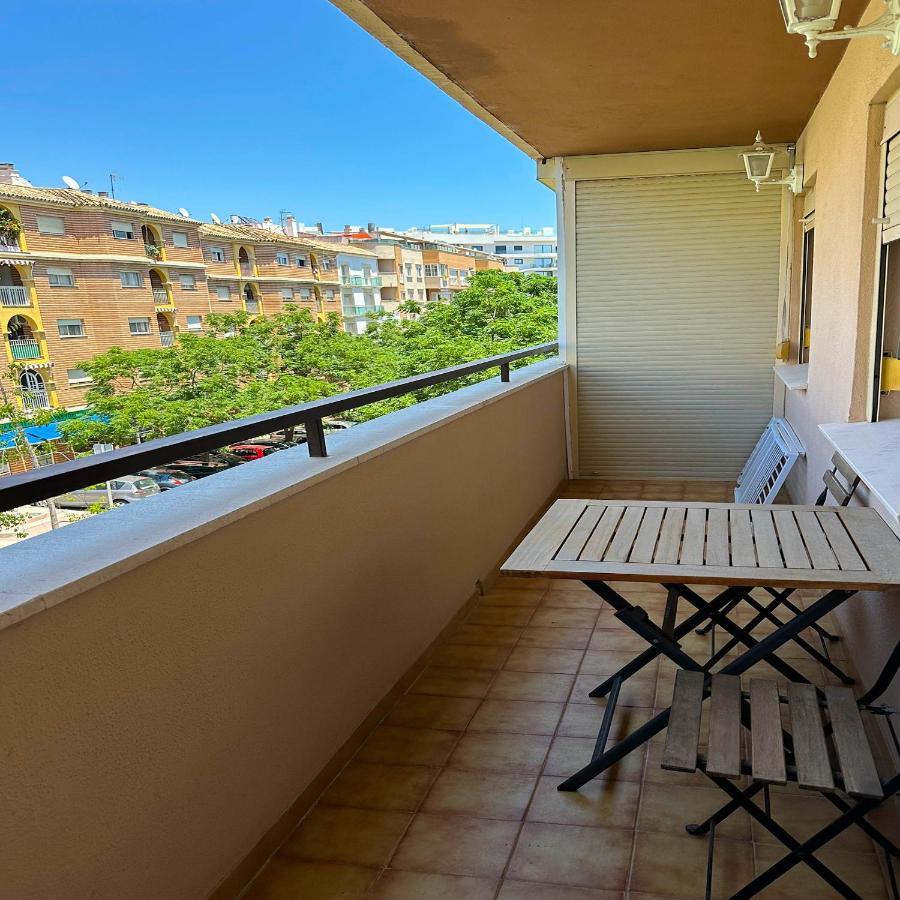 Apartament Catalina - Close To The Beach Estepona Kültér fotó